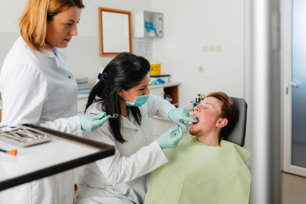 Best Emergency Tooth Extraction in Central Park, WA